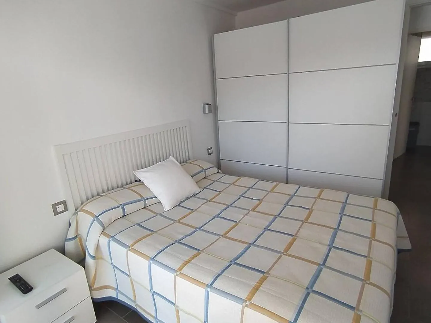Xalana Con Terraza Y Magnificas Vistas Al Mar Apartment Girona Spain